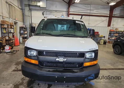 2015 Chevrolet Express G2500 из США, поврежденный, VIN 1GCWGFCF3F1214380